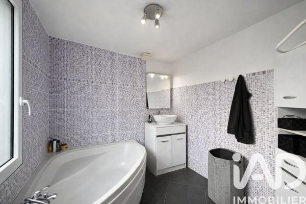 Maison à vendre 4 pièces 135 m² Annœullin