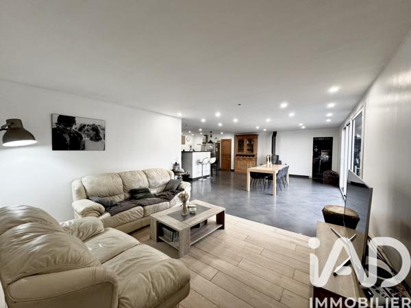 Maison à vendre 4 pièces 135 m² Annœullin