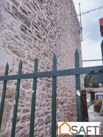 Maison de bourg avec tout à l'égout