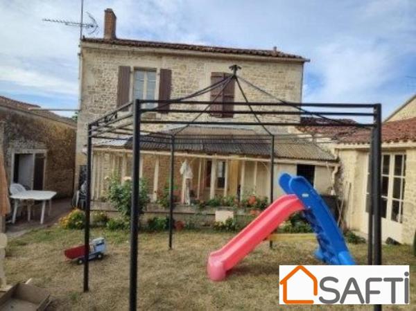 Maison de bourg avec tout à l'égout