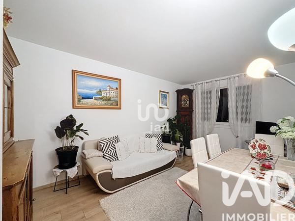 Appartement à vendre 2 pièces 45 m² Saint-Fargeau-Ponthierry