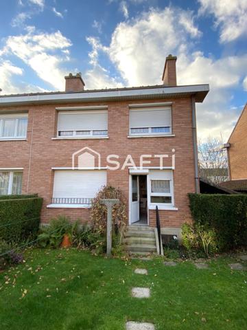 Maison de ville avec 3 ch - jardin - garage - sous-sol