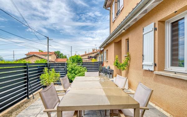 Maison à vendre    5 pièces • 124 m2 Saint-Germain-au-Mont-d'Or