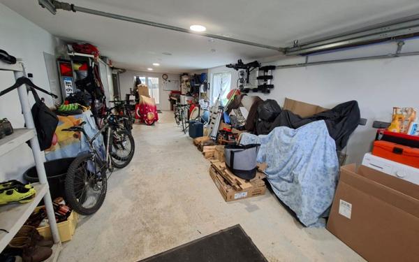 Maison à vendre    5 pièces • 1 090 m2 Plestin-les-Grèves