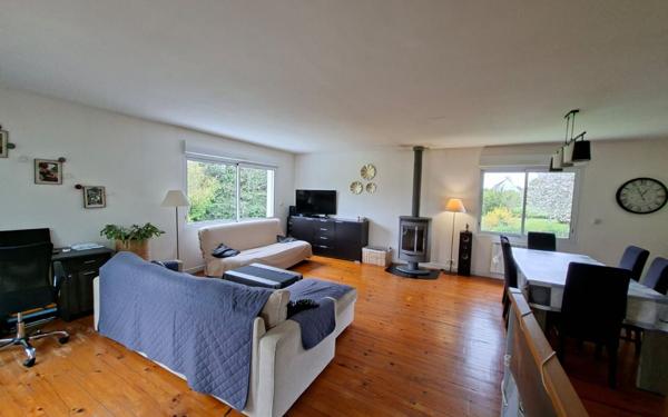 Maison à vendre    5 pièces • 1 090 m2 Plestin-les-Grèves