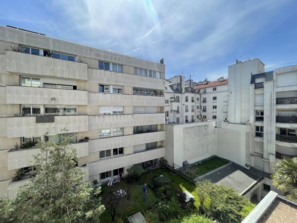 Un superbe appartement au cœur du 7ème arrondissement.