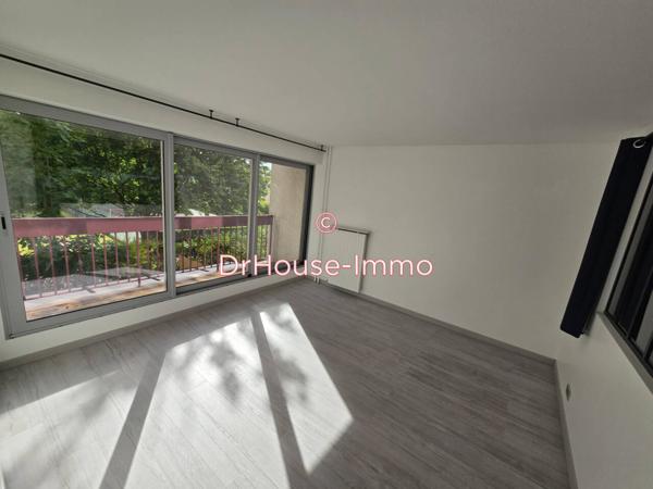Appartement à louer 3 pièces de 73 m²