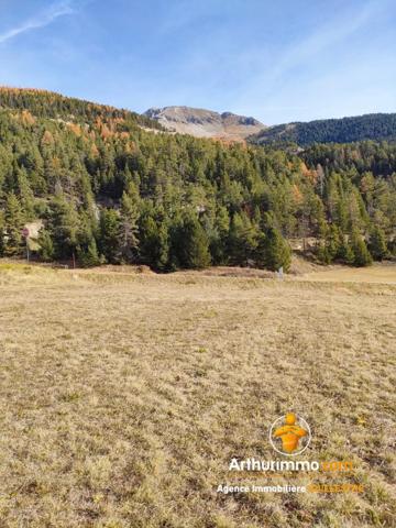 Vente Terrain 500 m2 à Arvieux