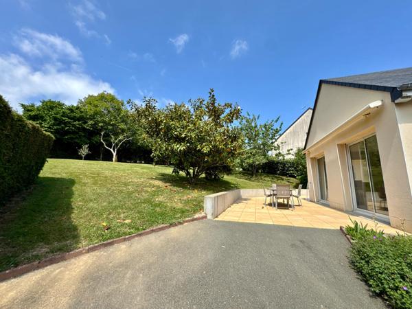 Pavillon 3 chambres sur terrain de 1594m2