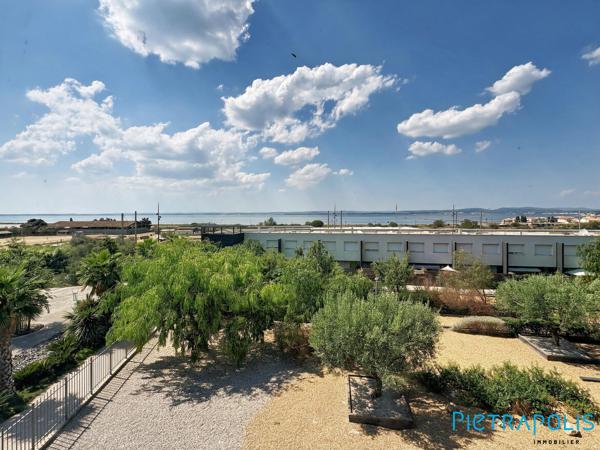 EXCLUSIVITÉ - SÈTE - LES SALINS : Appartement T4 vue étang, loggia, double garage