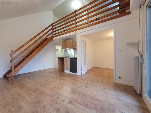 Appartement à vendre à Rennes en Ille-et-Vilaine (35000), ref : 019/5491 JLLA   
RENNES-LORIENT/ST BRIEUC