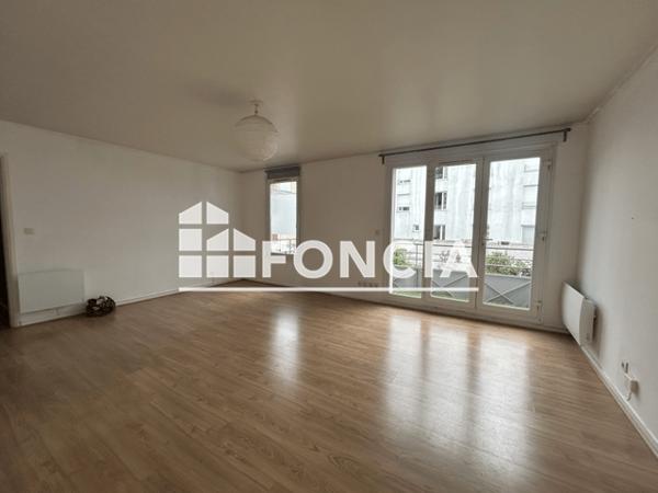 Location Appartement 3 pièces 79.93 m² - DE ROUBAIX / 1-3 AVENUE DE MUY Lille 59000