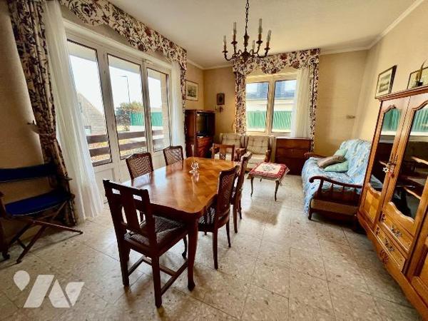 Maison / Rothéneuf / plage du Val : Charmante maison à vendre en exclusivité, située à quelques...