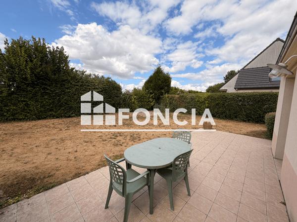 Location Maison 5 pièces 144 m² - Camon 80450