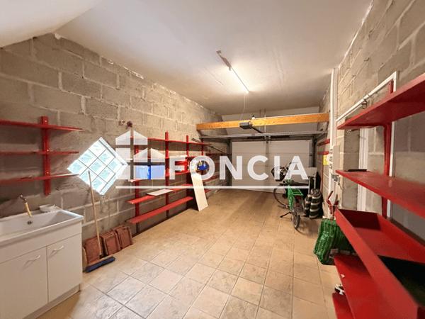 Location Maison 5 pièces 144 m² - Camon 80450