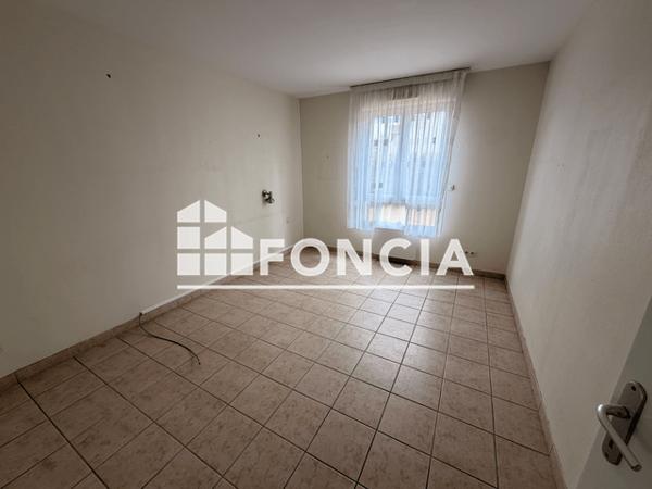Location Maison 5 pièces 144 m² - Camon 80450