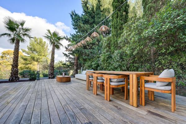 Vente Maison de luxe Cassis 8 Pièces 246 m²