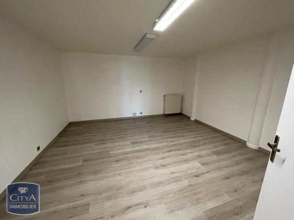 Local commercial à louer 23.83m²