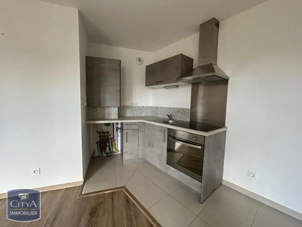 Appartement à louer 4 pièces 73.2m² Luisant (28600)