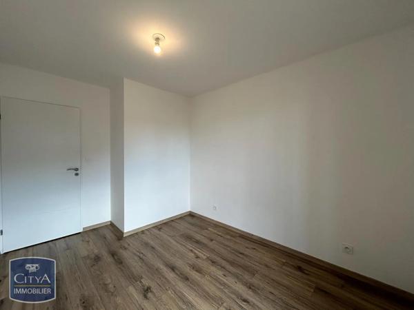 Appartement à louer 4 pièces 73.2m² Luisant (28600)
