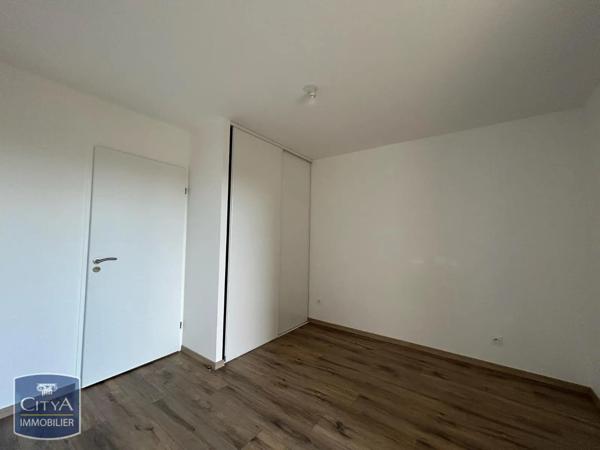 Appartement à louer 4 pièces 73.2m² Luisant (28600)