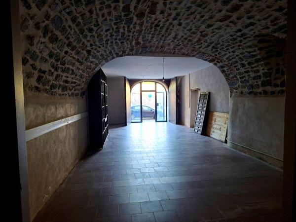 Location / Local Commercial à Anduze (30140)