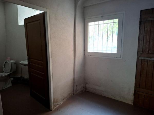 Location / Local Commercial à Anduze (30140)