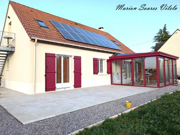 EXCLUSIVITE Maison atypique avec 3 espaces de vie indépendants sur plus de 1300 m² de terrain– Chaumes-en-Brie (77390)