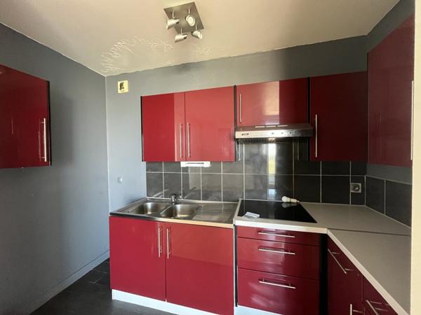 Appartement à vendre 50 000 € Niort 1 pièce 33 m² DPE D