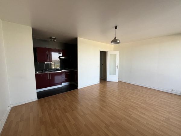 Appartement à vendre 50 000 € Niort 1 pièce 33 m² DPE D