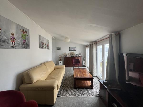 Maison à louer 900 € CC Guilvinec 4 p 77 m² DPE D