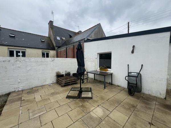 Maison à louer 900 € CC Guilvinec 4 p 77 m² DPE D