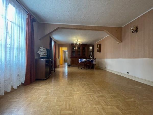 Maison en plein centre-ville de Montmorency