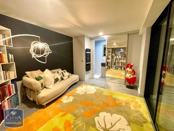 Maison à vendre 8 pièces 318m²