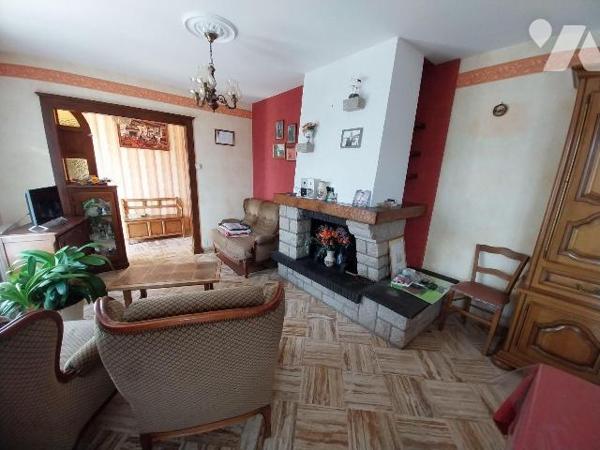 Maison à vendre à Val-d'Izé (35450) en Ille-et-Vilaine (35)

Cette maison située à Val-d'Izé,...