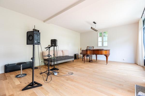 Vente Maison de luxe Bordeaux 9 Pièces 355 m²