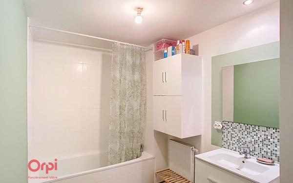 Appartement à louer    3 pièces • 67,15 m2 Nantes