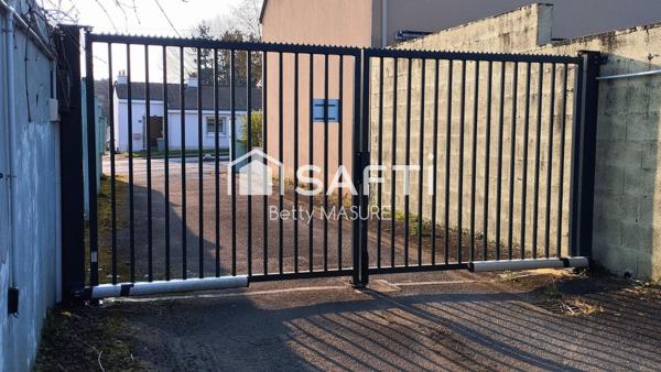 Garage spacieux et sécurisé : l’opportunité rare pour stationner ou investir