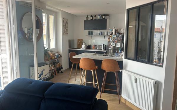 Appartement à vendre    3 pièces • 84 m2 Nice