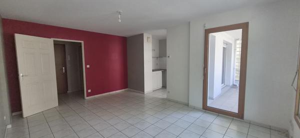 Location appartement 2 pièce(s) 45 m²