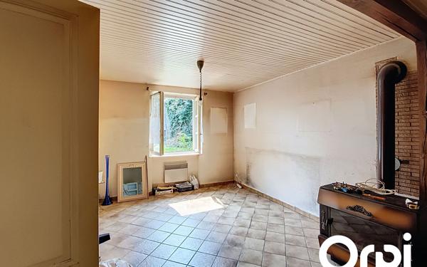 Maison à vendre    4 pièces •  Prondines