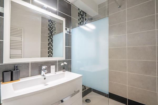 Appartement 3 pièces 67.96 m2