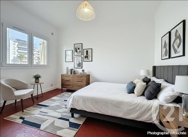 Appartement F5 à vendre  6 pièces - 162,79 m2 JUAN LES PINS - 06