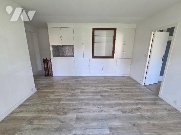 Immeuble de 2 appartements - Monopropriété - VILLEY LE SEC