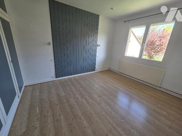 Immeuble de 2 appartements - Monopropriété - VILLEY LE SEC