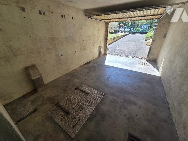 Immeuble de 2 appartements - Monopropriété - VILLEY LE SEC