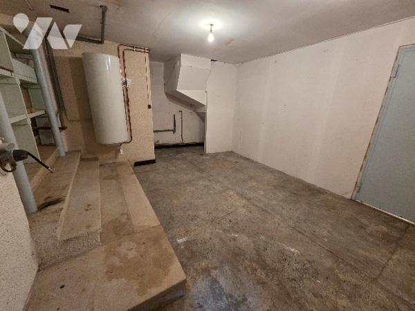 Immeuble de 2 appartements - Monopropriété - VILLEY LE SEC