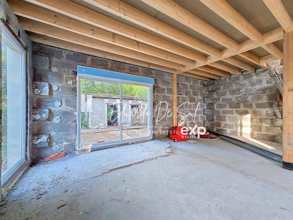 Maison R+1 neuve à personnaliser, hors d’eau hors d’air, sur une belle parcelle arborée de 833 m² sans vis-à-vis.