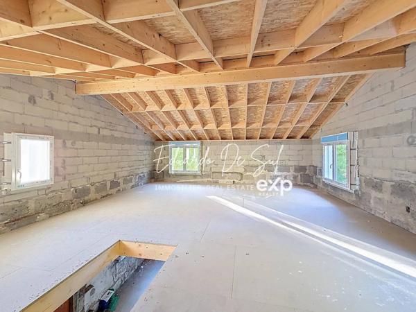 Maison R+1 neuve à personnaliser, hors d’eau hors d’air, sur une belle parcelle arborée de 833 m² sans vis-à-vis.