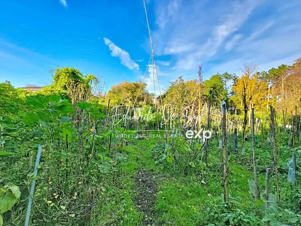 Maison R+1 neuve à personnaliser, hors d’eau hors d’air, sur une belle parcelle arborée de 833 m² sans vis-à-vis.